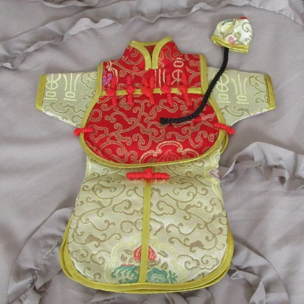 wine bottle silk kimono and cap with braid